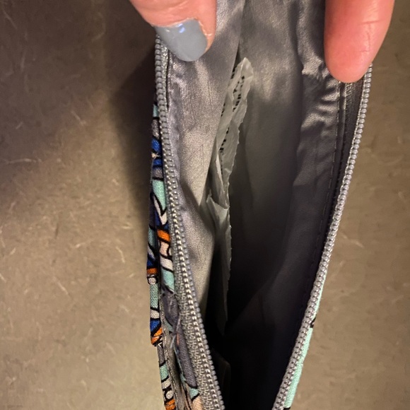 Vera Bradley wallet - Picture 8 of 8